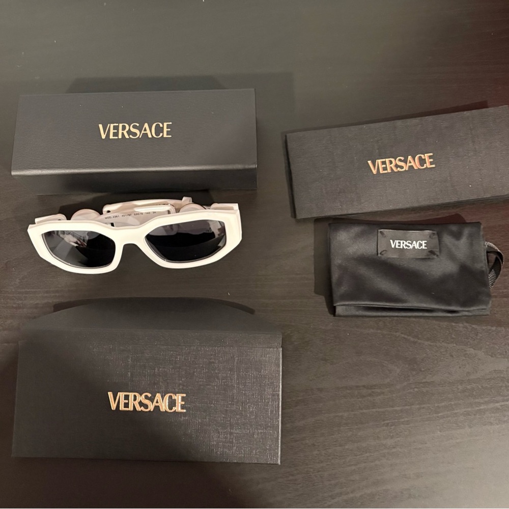 Versace Unisex Biggie Sunglasses, VE4361 401/87 | white - Picture 2 of 7